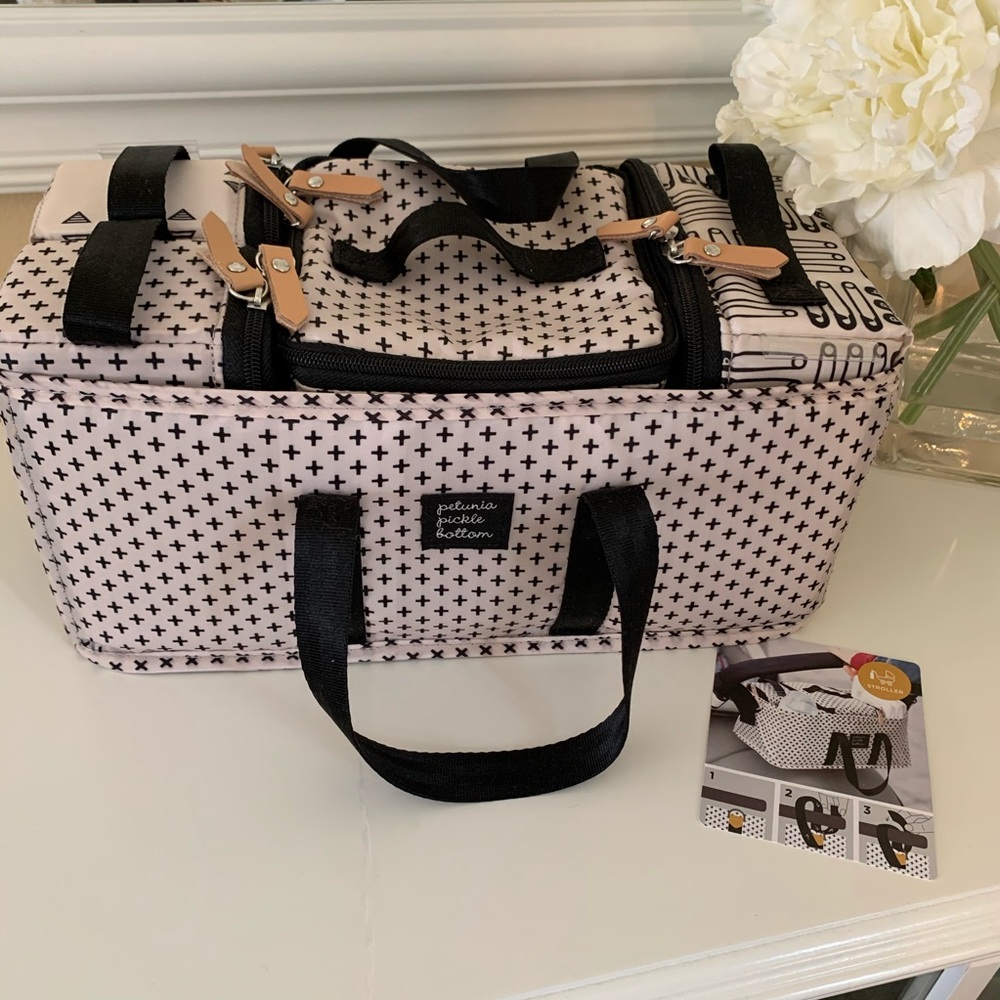 New! Petunia Pickle Bottom Deluxe Stroller Caddy